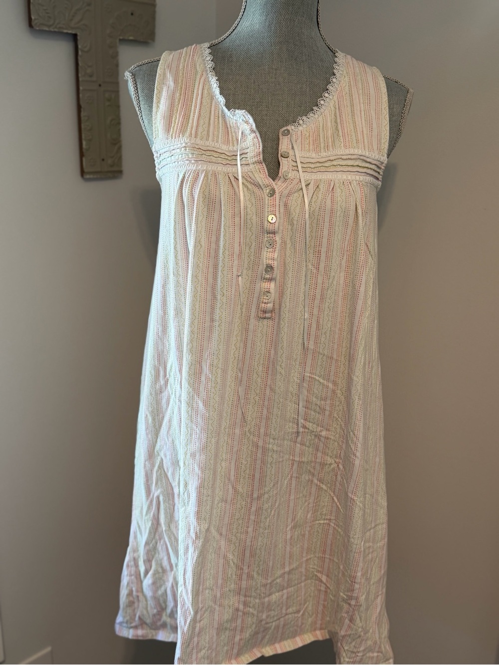 EILEEN WEST Sleeveless Cotton Romantic Nightgown grandmacore feminine coquette
